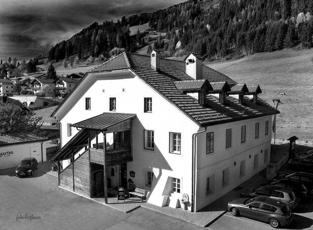 Gasthof Sillianer Wirt Exterior foto